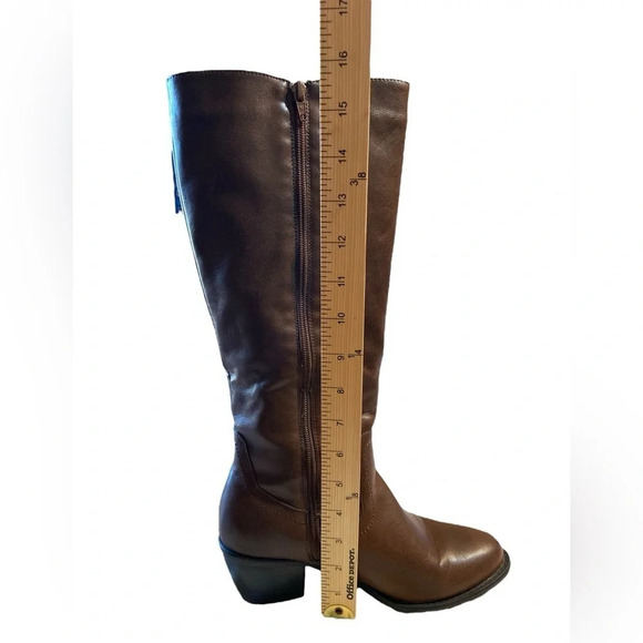 👢Nicole brown boots 👢 - Picture 8 of 9